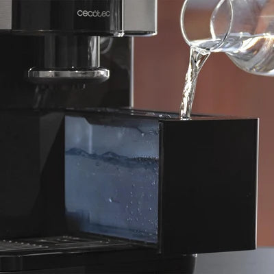 Cremmaet Spin Axis
